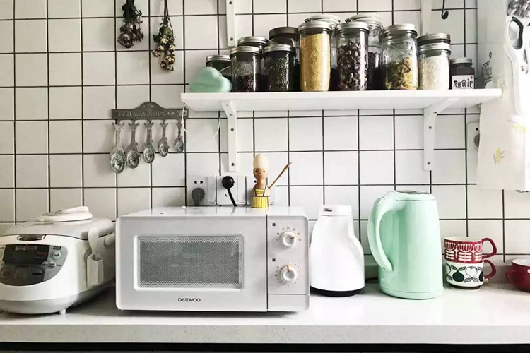 厨房万能收纳架从此告别脏乱差,脏乱差厨房如何快速整治