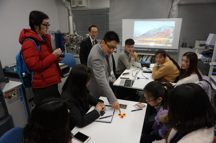 大学宿舍早起的那些人,大学宿舍早上起床的几种人