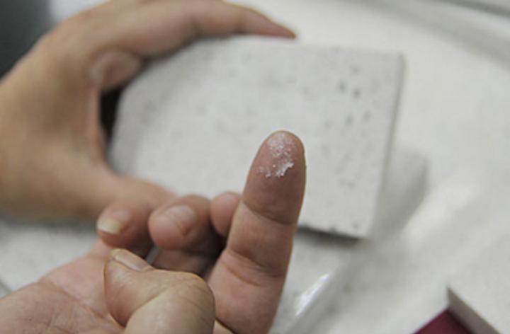 台面石英石怎样挑选,厨房台面石英石怎么辨认是真的