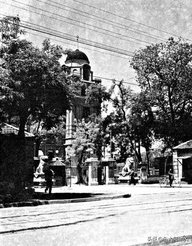 80年代建筑的老照片,老建筑照片的回忆