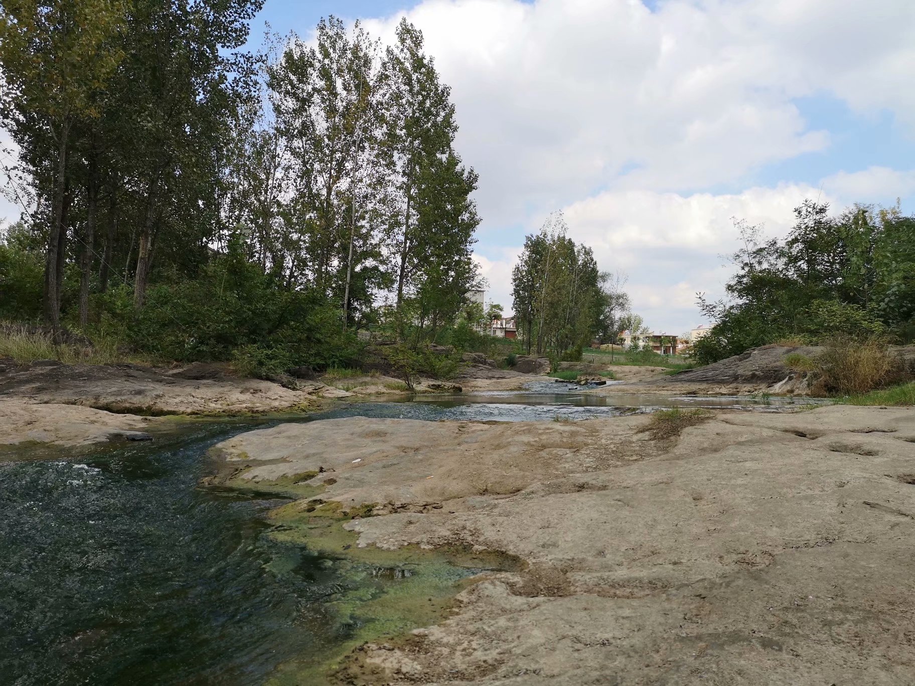 摩托骑行附近好玩的地方,摩托圈附近的旅游景点
