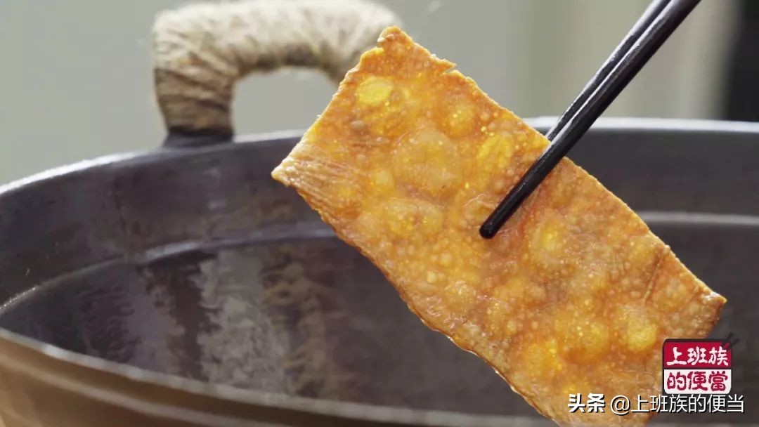 正宗柳州螺蛳粉汤底做法及配方,螺蛳粉好吃的吃法