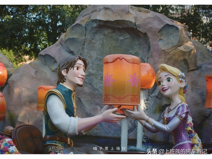 上海迪士尼超详细吃住行玩攻略,上海迪士尼私家车停车攻略