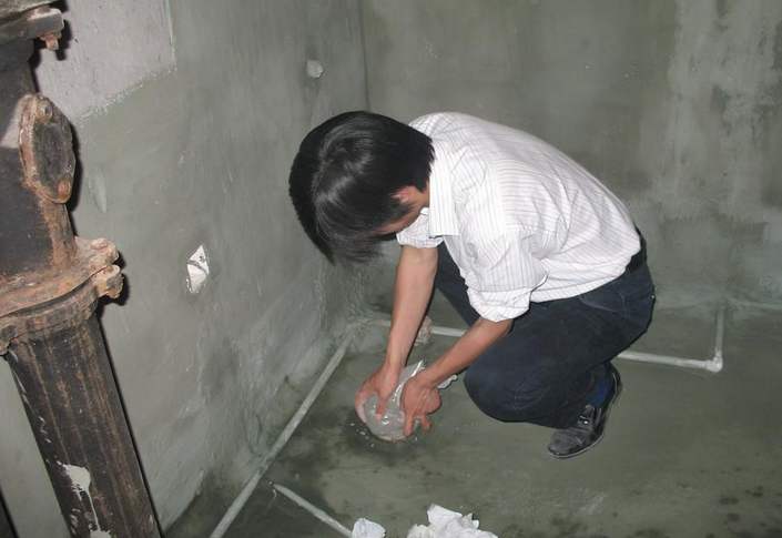 卫生间打垫层怎么避开下水口,卫生间装修的7点注意事项