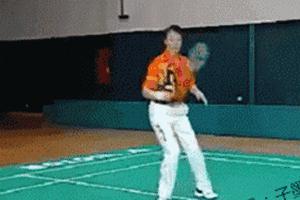 羽毛球打在高处该怎么办,羽毛球对面打低球怎么处理