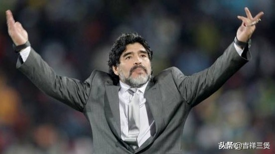 致敬马拉多纳之“穿越千年的竞技”:从古代蹴鞠到现代足球