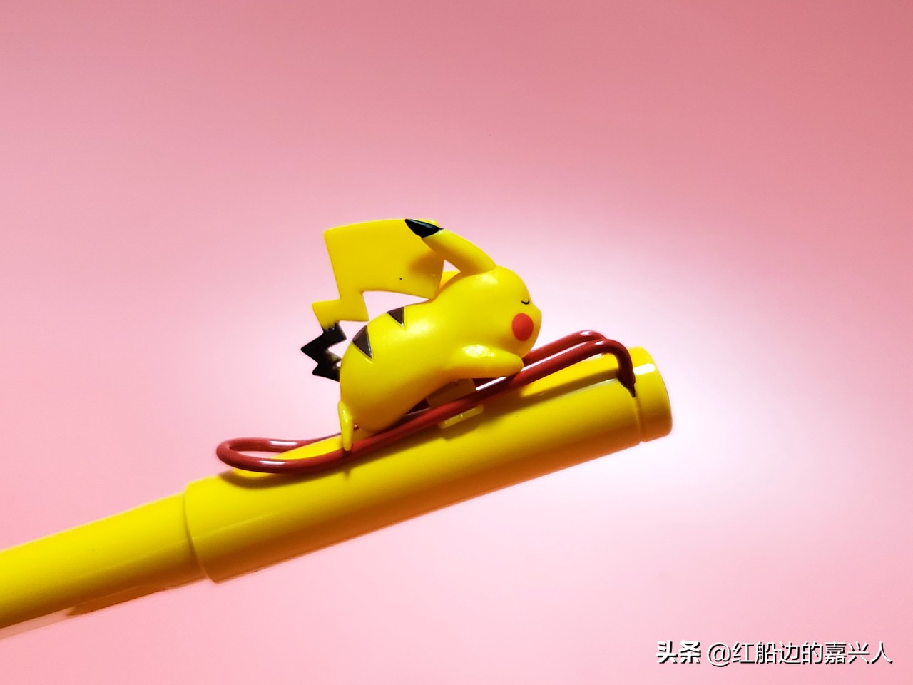 皮卡丘凌美联名款钢笔怎么装,宝可梦凌美钢笔