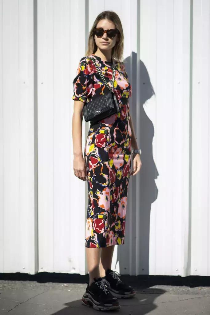 天气回暖怎么穿,天冷运动鞋怎么穿搭