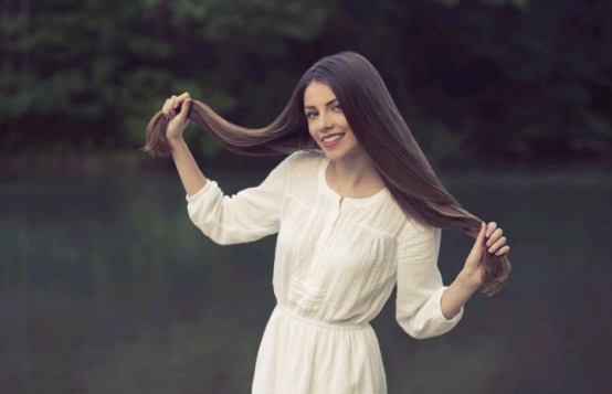 欧莱雅护发精油金色和绿色,欧莱雅护发精油干枯