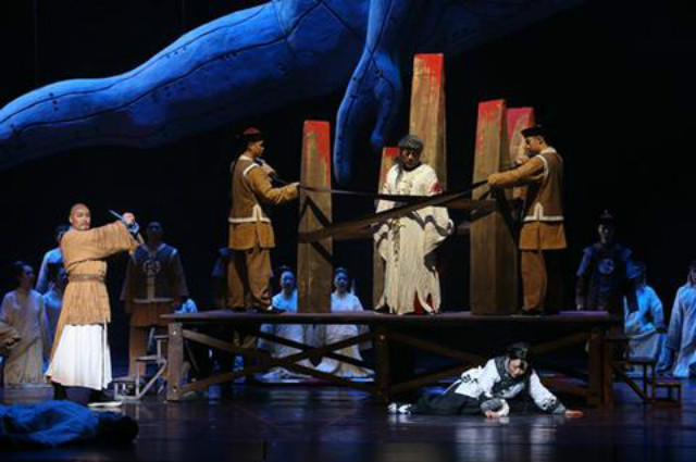 檀香刑里的刑罚,檀香刑里的酷刑与历史