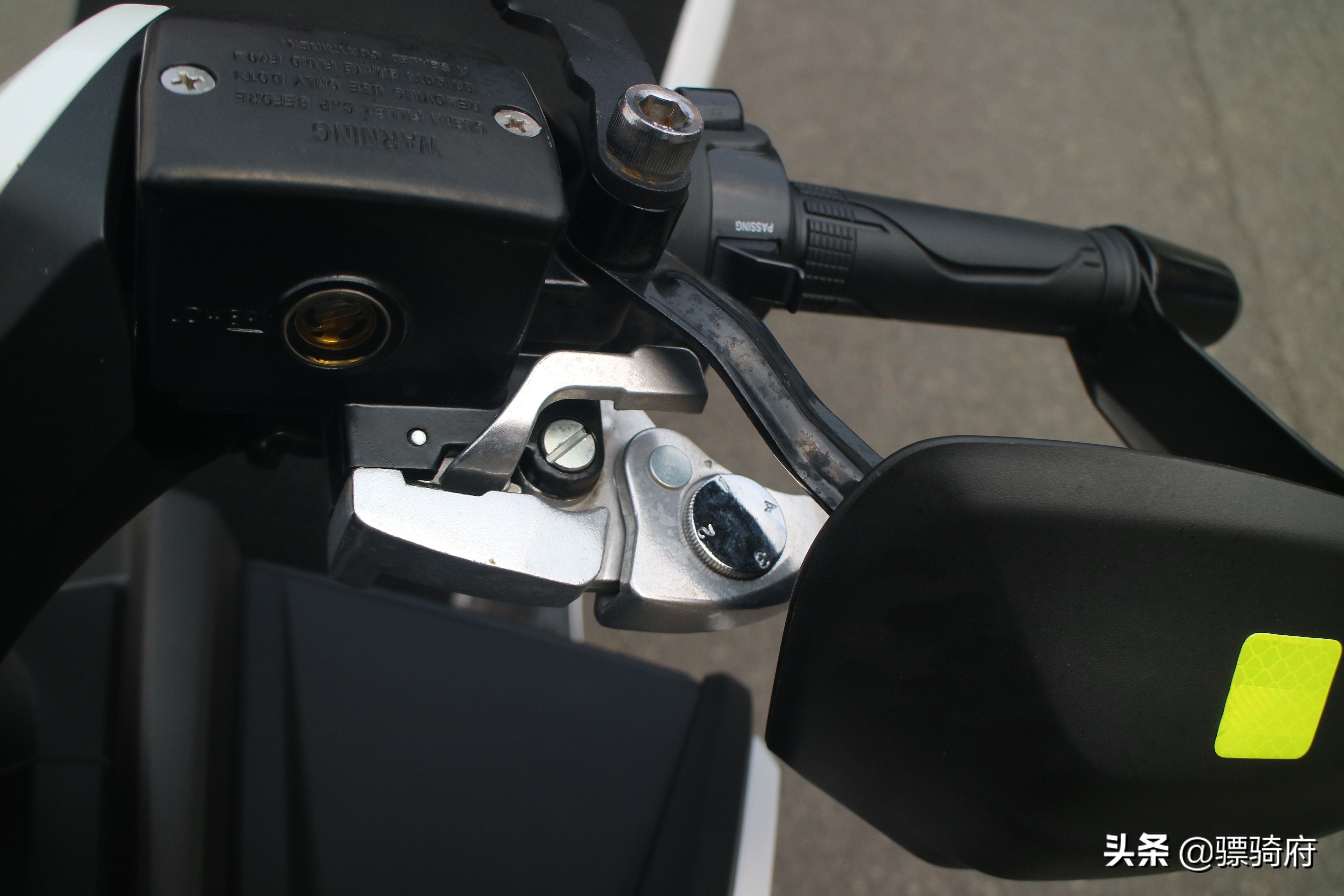 大阳v锐300与本田nss350对比评测,大阳v锐300高速测评