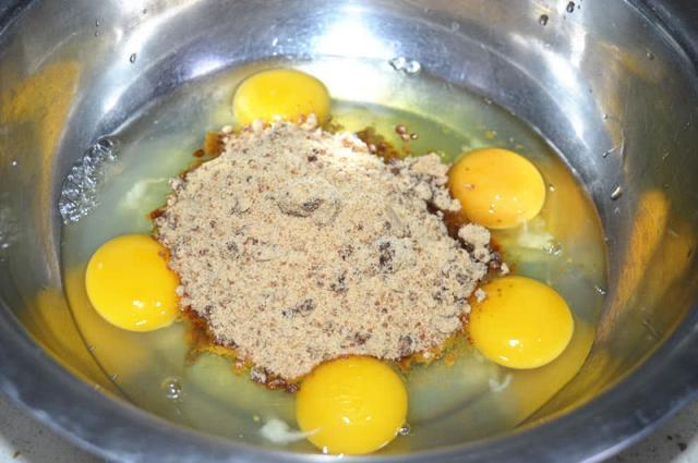 想要做出软糯香甜的枣糕,只需这“3步”,简单易学又美味