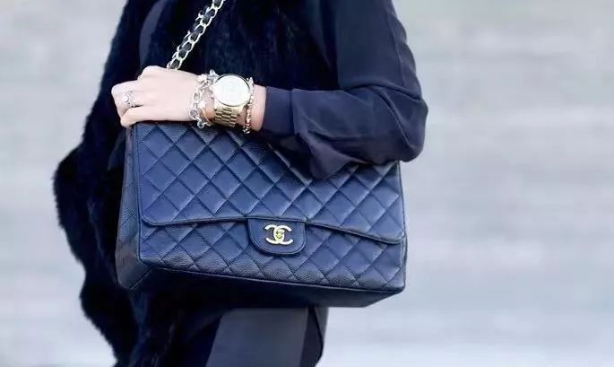 怎么耍牌才叫帅,怎么耍大牌教学