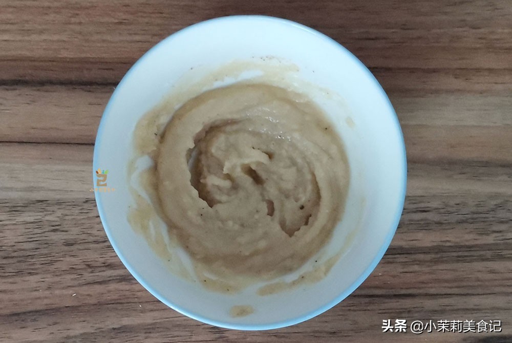 烙饼时用热水烫面粘手怎么办,烙饼里面抹油