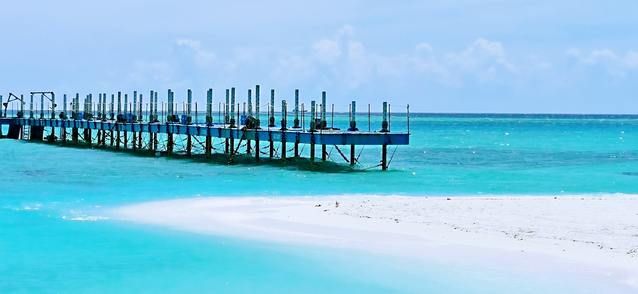 一半是海水一半是蓝天，这就是西沙群岛！我是登岛的第46066人