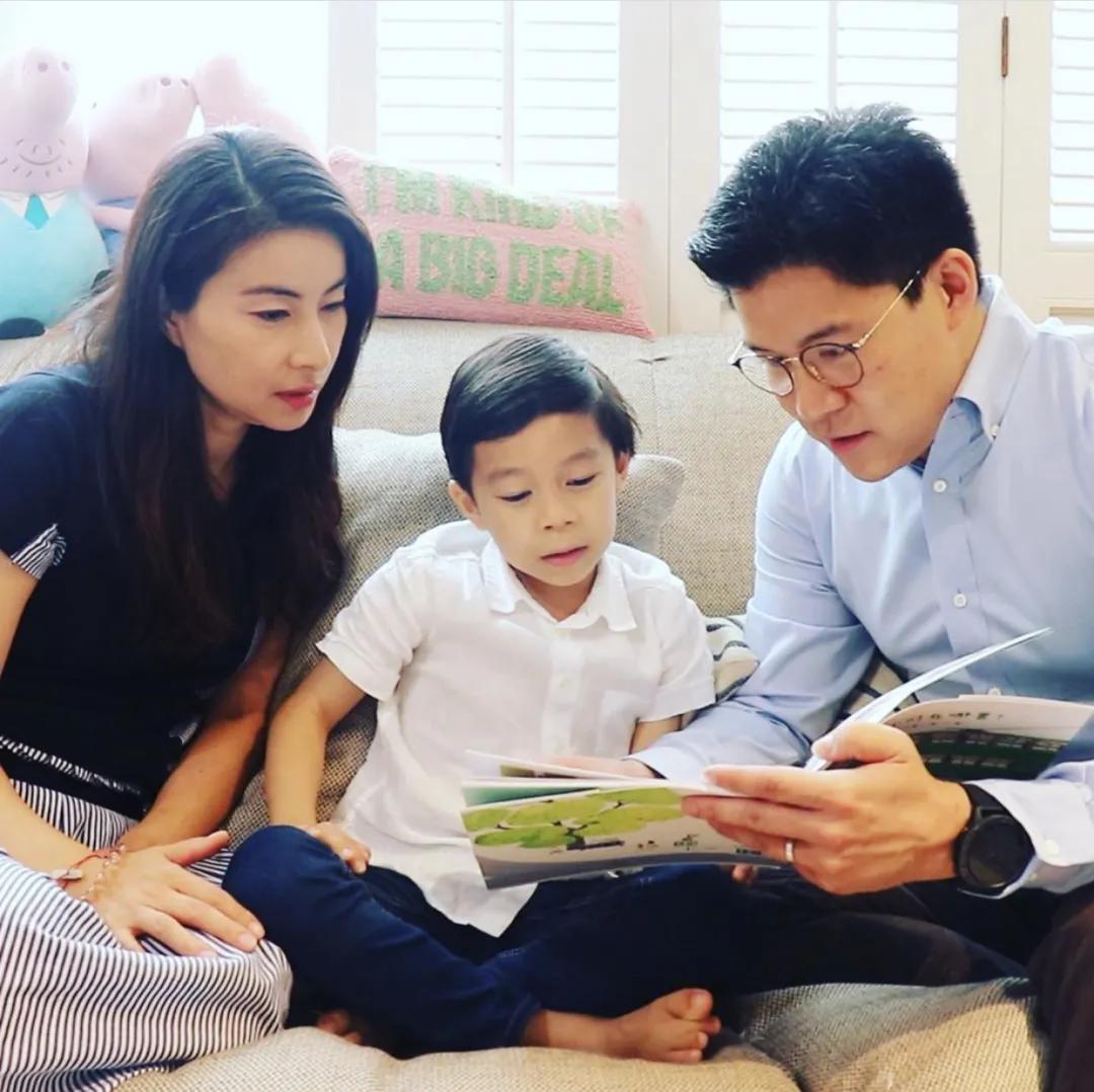 三房太太,13名子女,争夺几百亿家产,霍家宫斗比港剧精彩多了