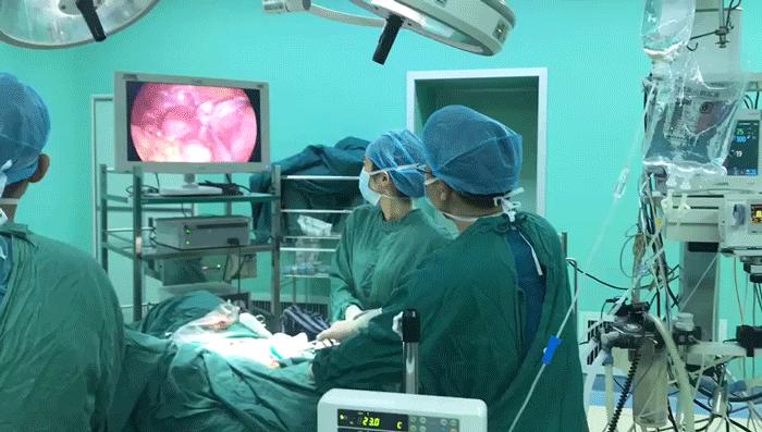 男妇产科医生被女患者排斥,妇产科男医生真实案例