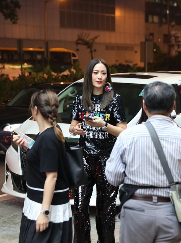 任达华的老婆琦琦身高多少,任达华老婆琦琦写真照