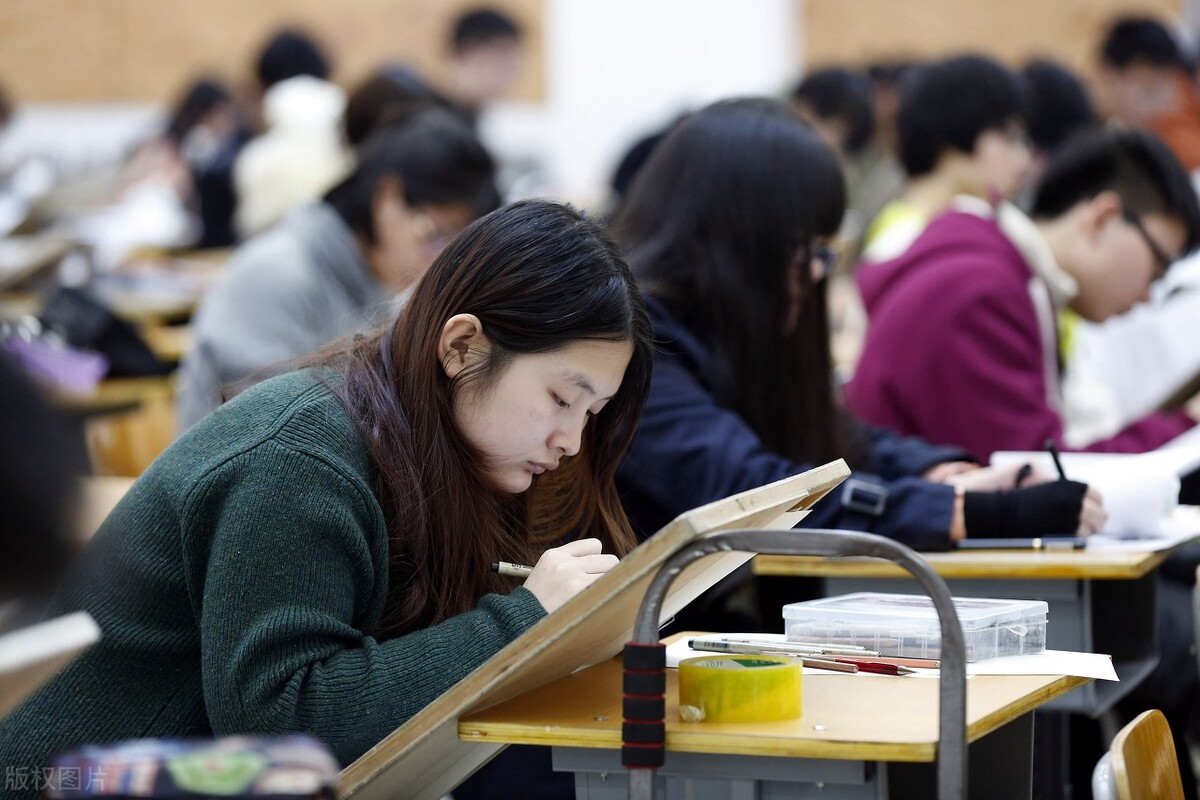思想政治就业前景,张雪峰讲思想政治教育专业