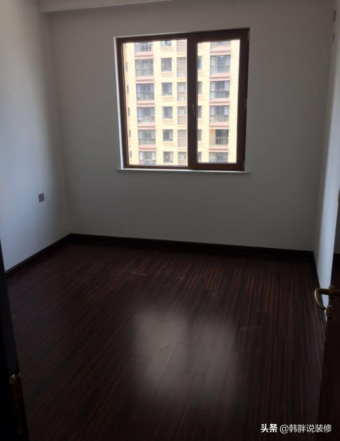 刚交钥匙的130㎡万科精装房，效果时尚又清新，做完保洁就能入住