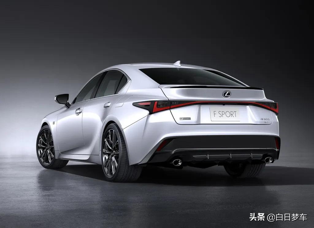 全新一代雷克萨斯is300,2022款雷克萨斯is官图发布