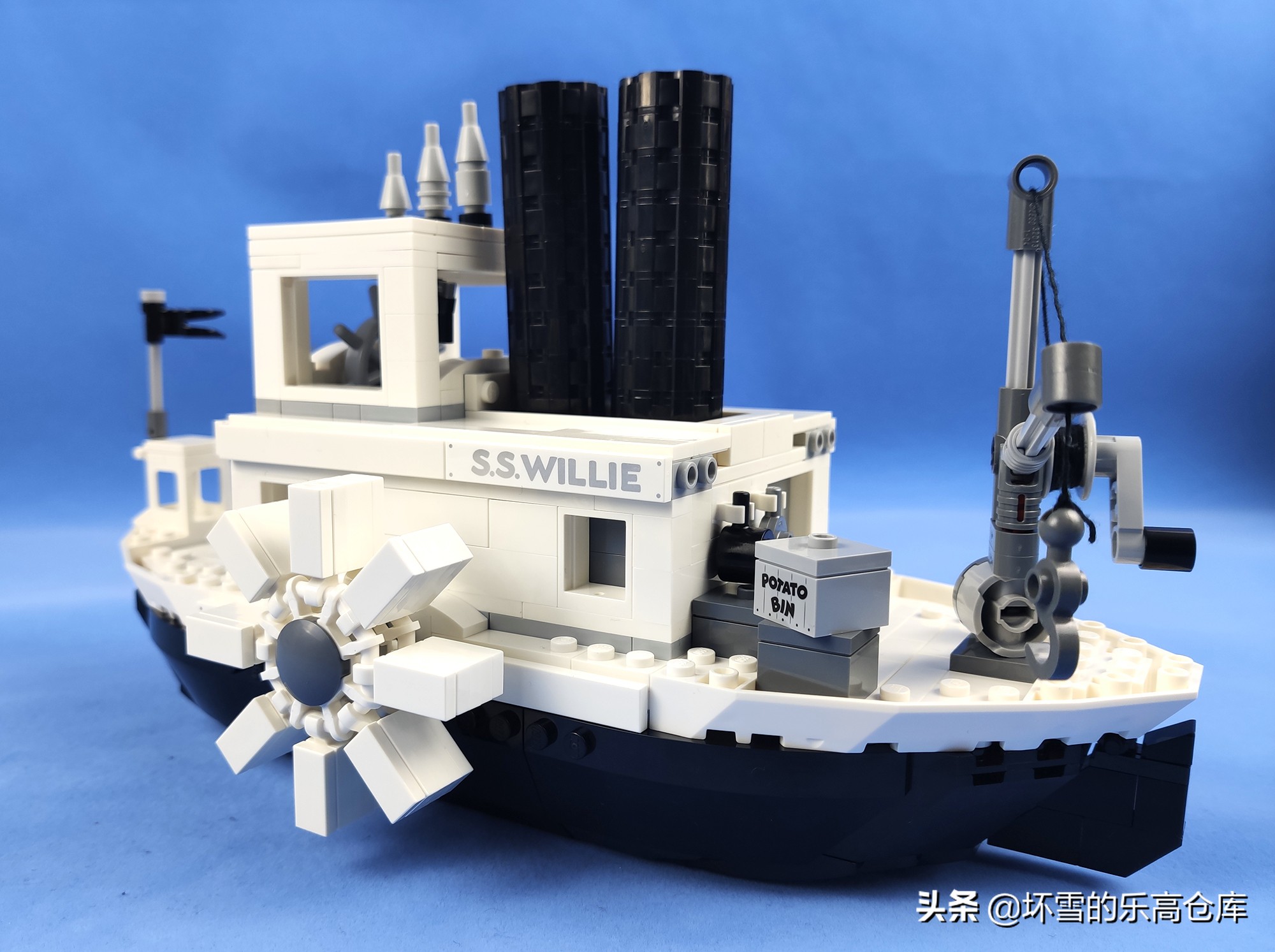 乐高米奇蒸汽船开箱,乐高威利号汽船价格
