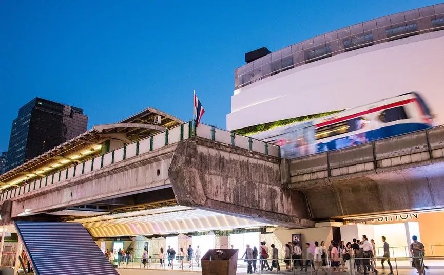 曼谷的商场有哪些,曼谷的商场暹罗广场