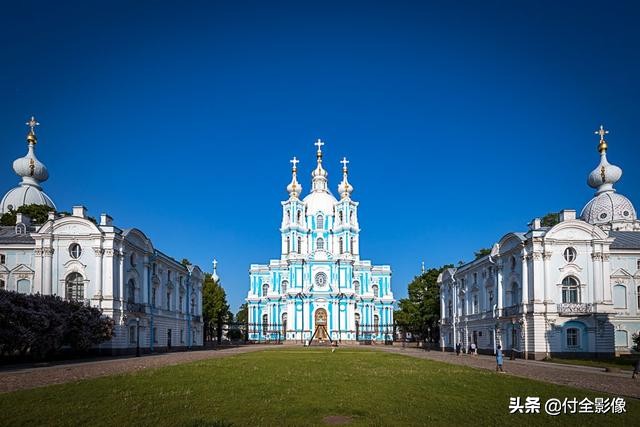 斯莫尔尼宫斯莫尔尼修道院,斯莫尔尼修道院图片