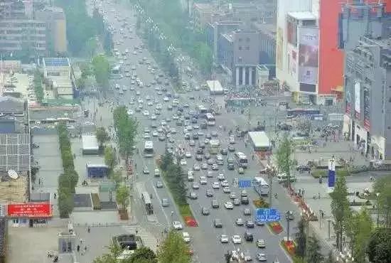 中医医院效果图,中医大省医院地铁站立体图