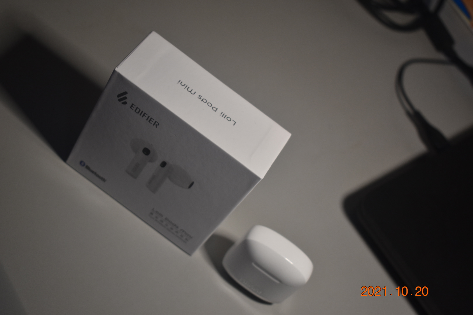 测试耳机lollipodspro,漫步者lollipods蓝牙耳机防水测试