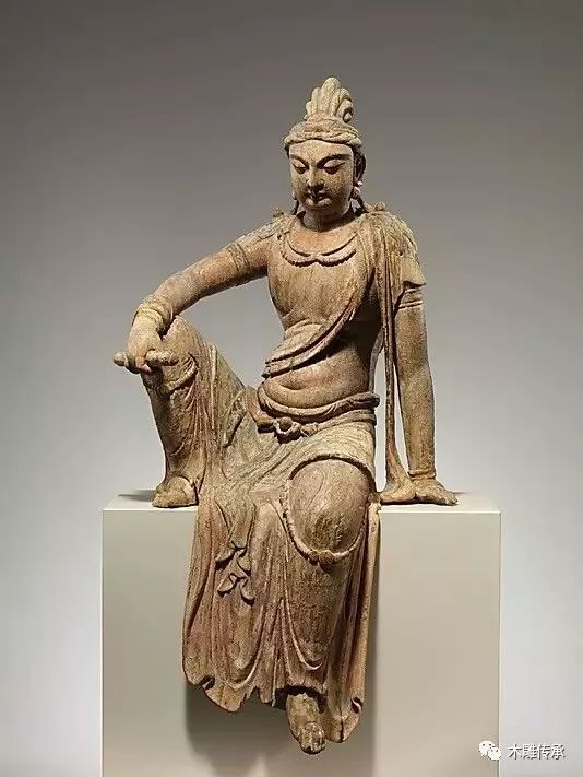 佛像的残缺之美木雕,巧夺天工的雕塑