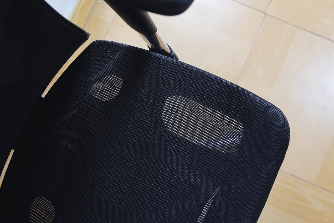 减轻办公生活中的腰颈负担，西昊M57人体工学电脑椅体验