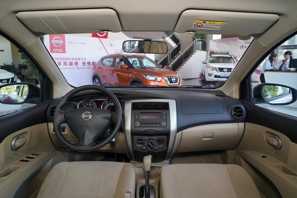 骊威1.6l2022款报价,2013款骊威手动1.6新车多少钱