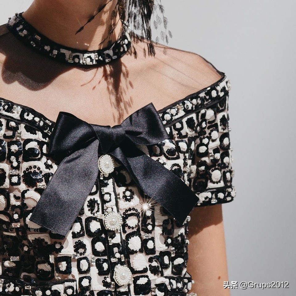 香奈儿最经典外套,香奈儿老花大衣