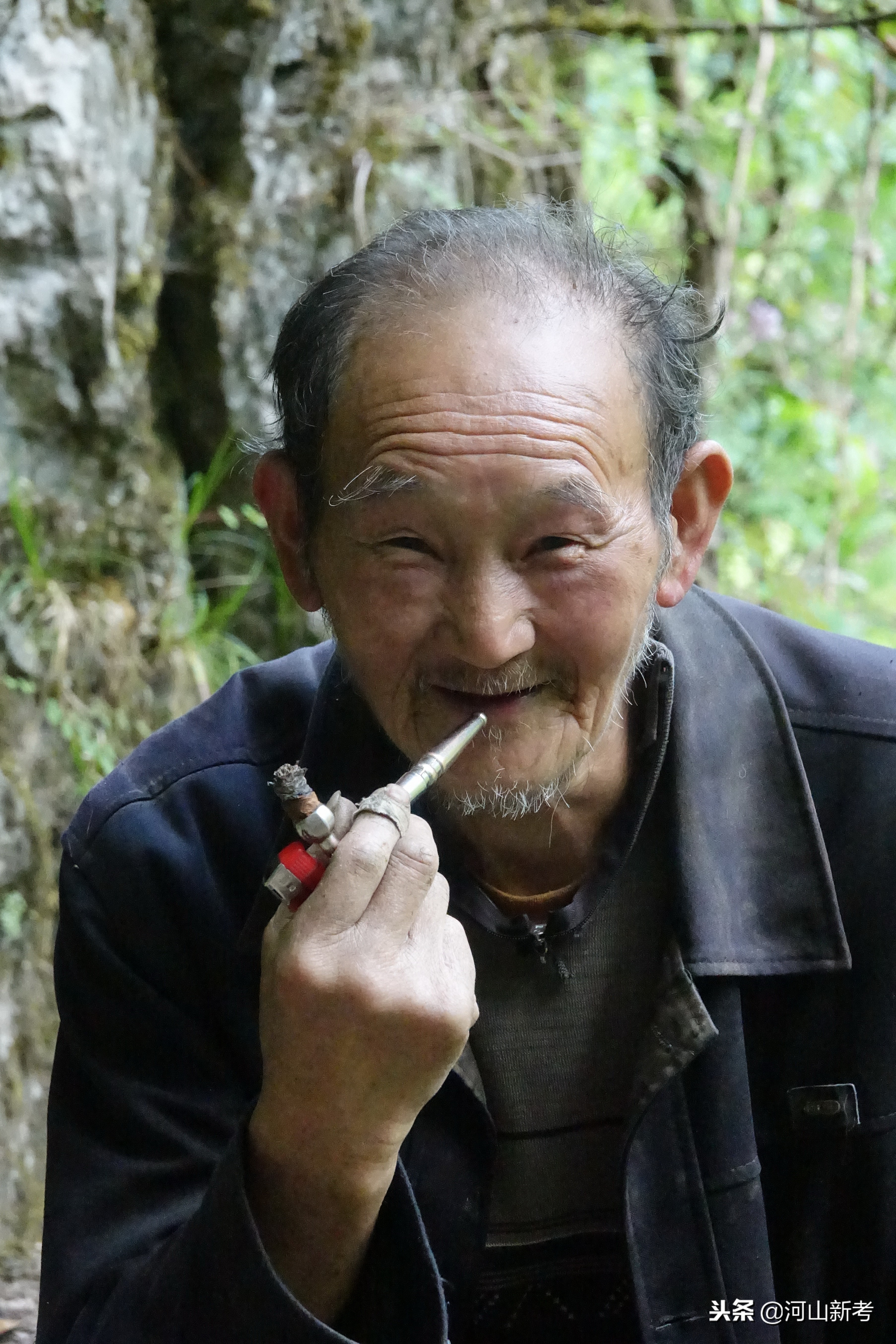 探险中国天坑视频,专家探险贵州神秘天坑完整版视频