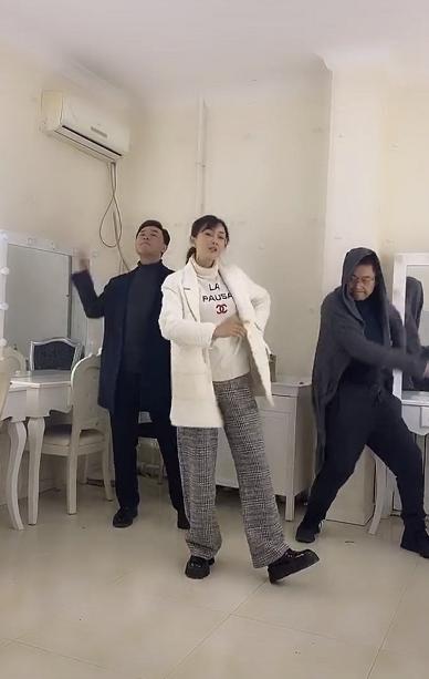 46岁牛莉现在的照片,45岁牛莉现在的照片