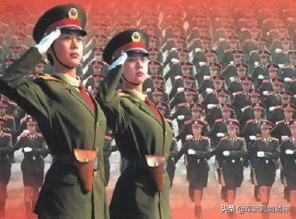 日本女兵阅兵仪式2018,日本女兵阅兵需要背包吗