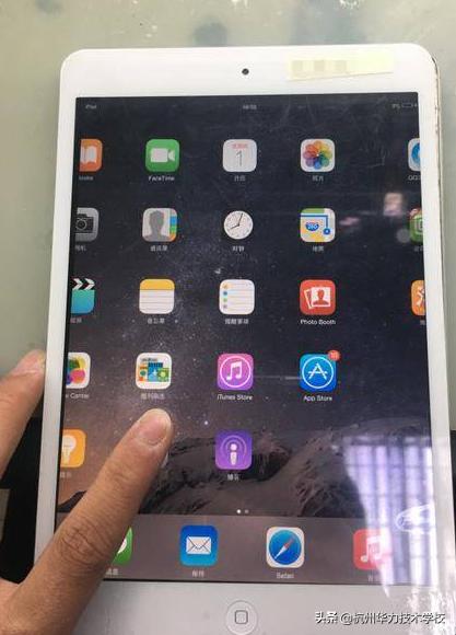 维修ipad触摸不灵敏是什么原因,ipad屏幕局部触摸失灵上门维修