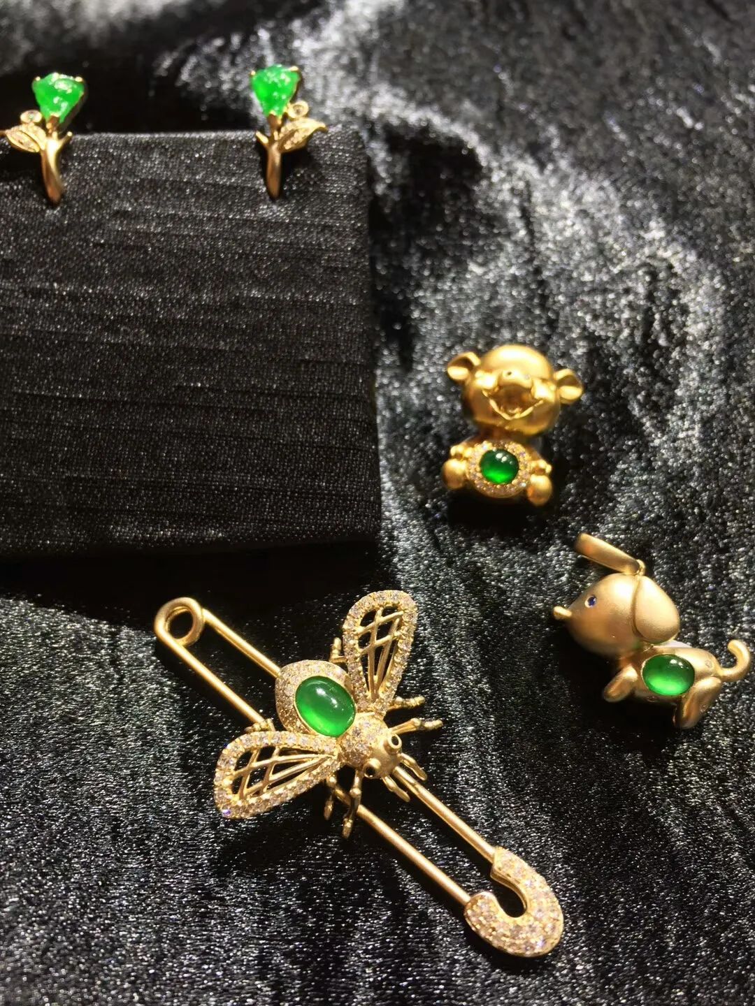 珠宝翡翠会议营销套路,翡翠珠宝销售渠道