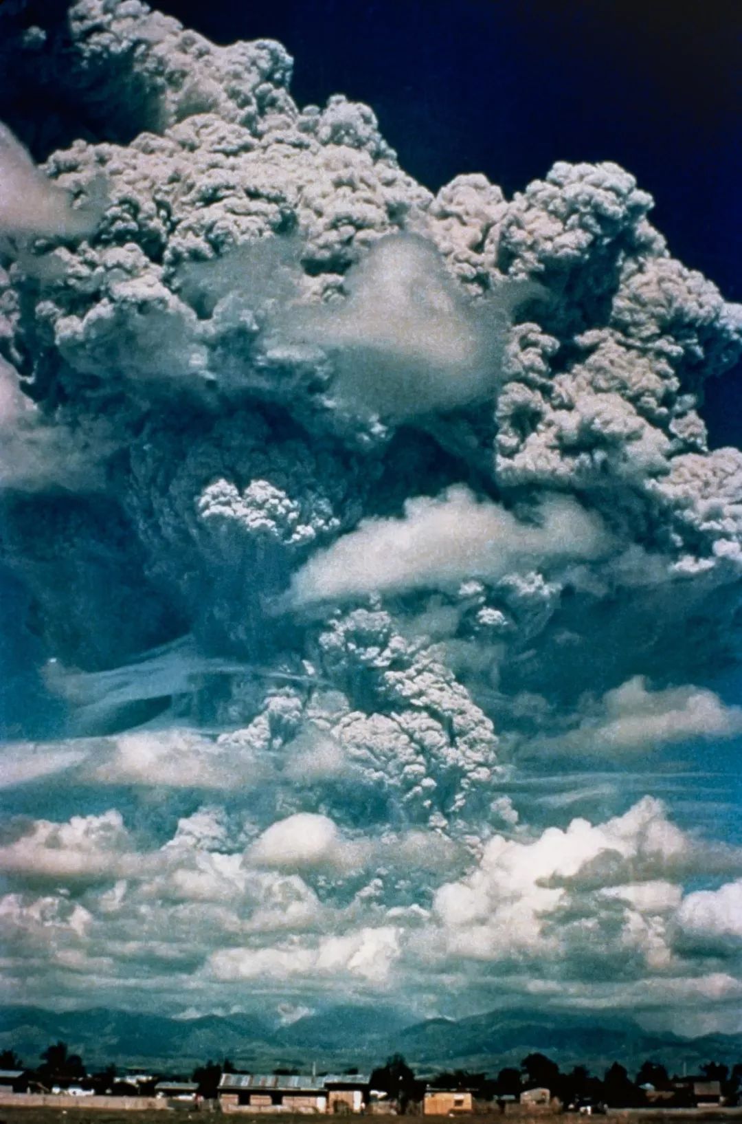 菲律宾碎玻璃,菲律宾塑料破碎