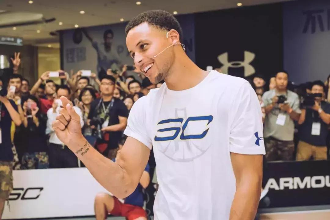 詹姆斯的球鞋合同最新,詹姆斯历史球鞋合同