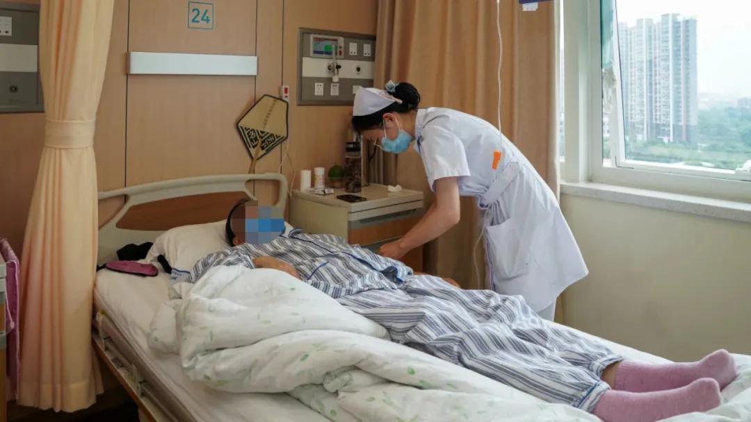 积水潭医院新龙泽院区24小时电话,积水潭医院新龙泽医院开门诊时间