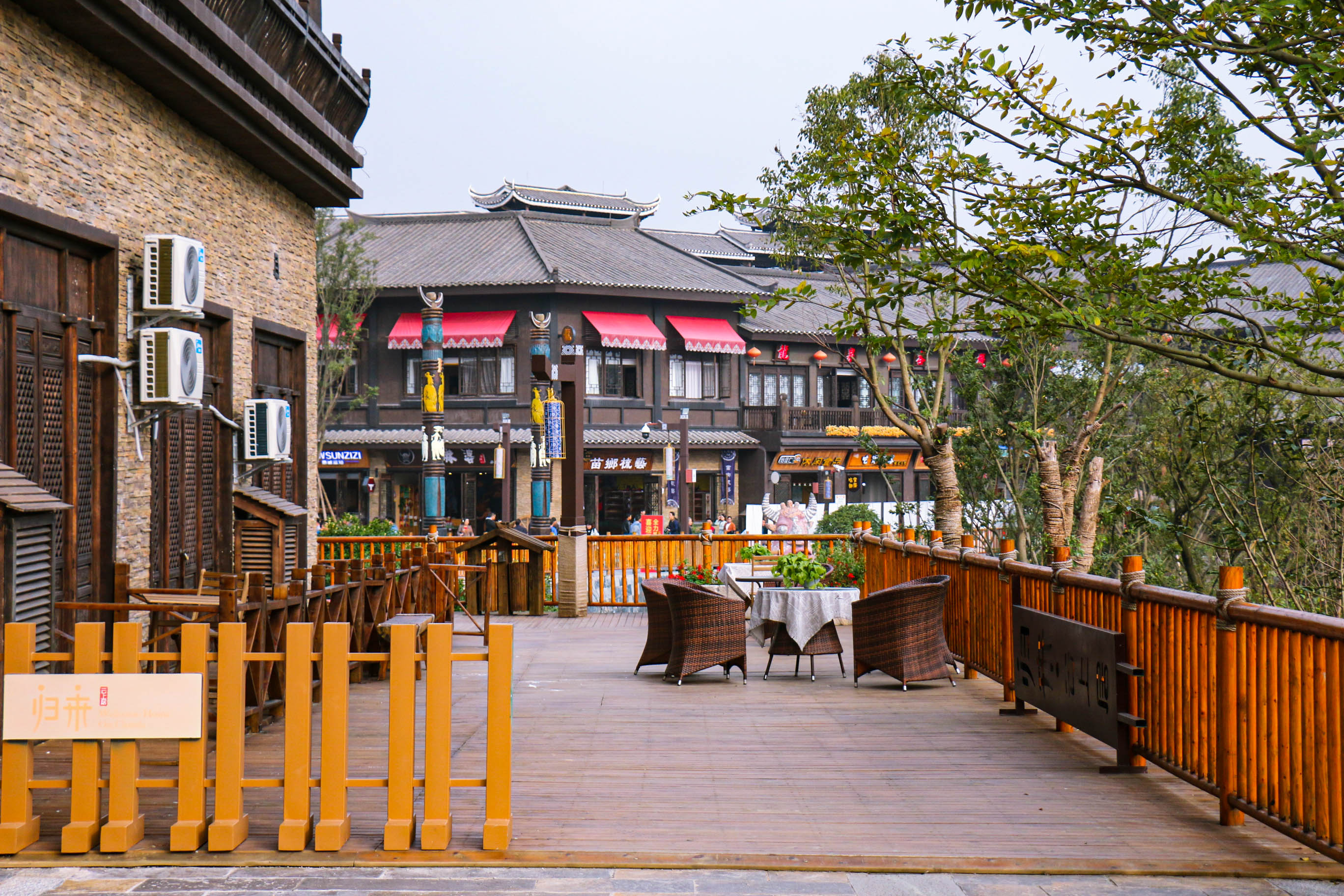 丹寨万达小镇全攻略|夏天必打卡的小镇之一