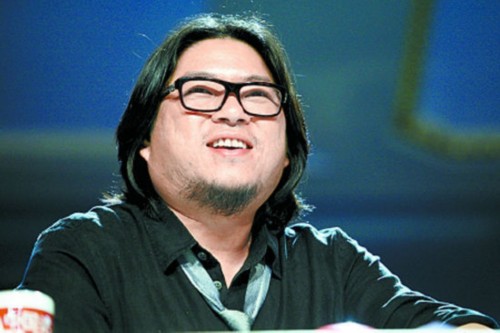 高晓松烟疤,高晓松手臂的烟疤