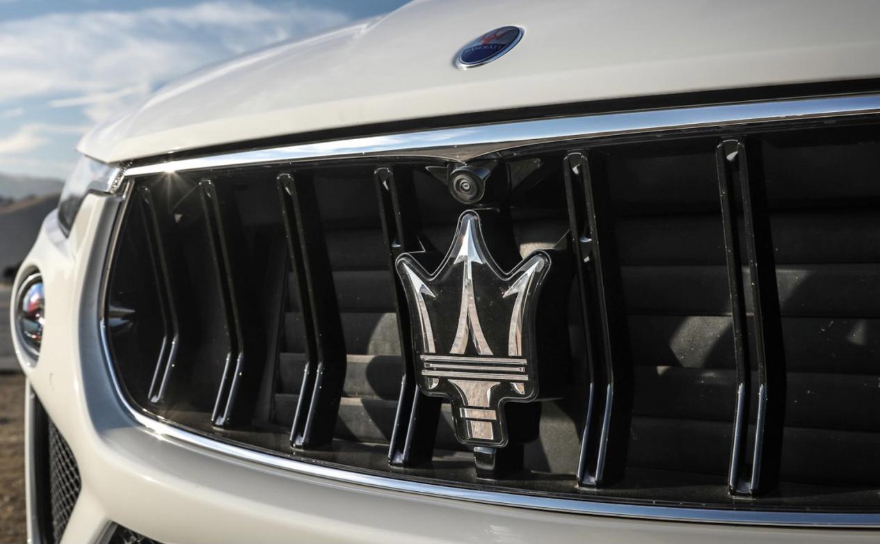 名媛从不孤单原版,名媛从不孤单原曲