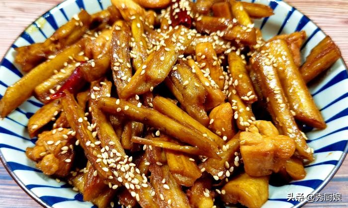 入秋后吃山药莲藕不如吃它,立秋后碰到这菜别手软腌一腌