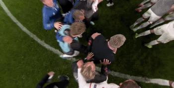 童话再现！丹麦4-1大胜俄罗斯以小组第二惊险出线