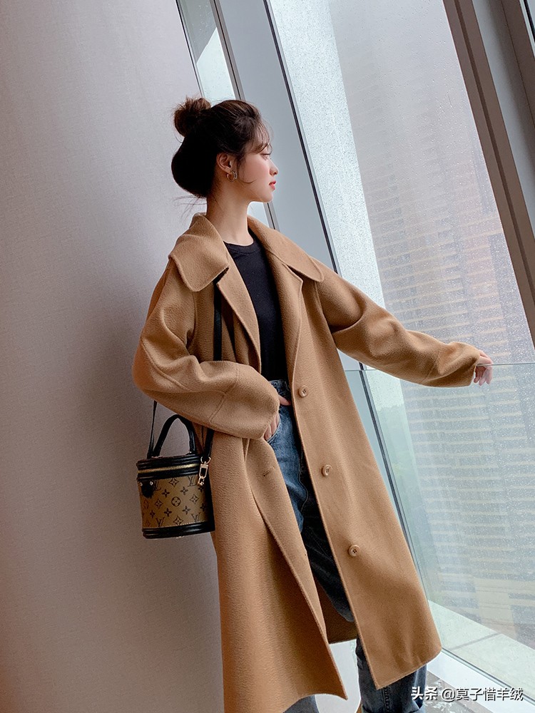 小个子如何挑选羊绒大衣,如何挑选羊绒大衣