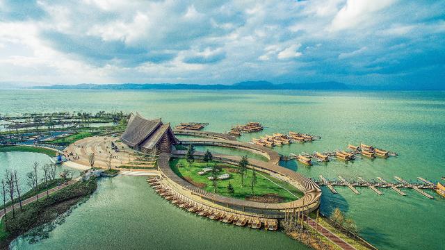 溯·承丨与威兰达一起探索千年滇池的繁华起源