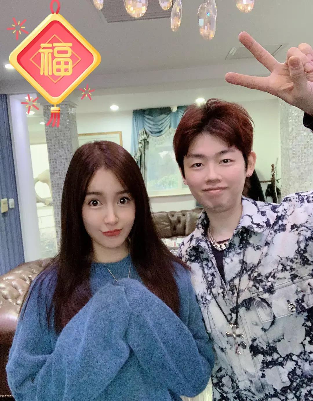 mo&co杨幂照片,moco杨幂图像